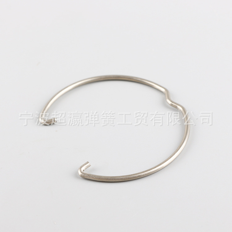 Ressort de retenue de la bague à ressort intérieure à impact